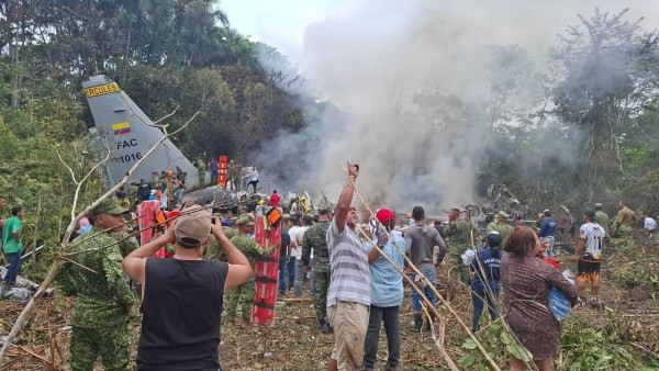 कोलम्बियामा सैन्य विमान दुर्घटना, ६६ जनाको मृत्यु