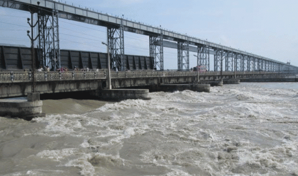 सप्तकोशीमा जलवहाव उच्च : तटीय क्षेत्रमा सतर्क रहन आग्रह