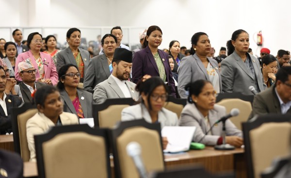 प्रतिनिधिसभा बैठक फेरि १५ मिनेटका लागि स्थगित