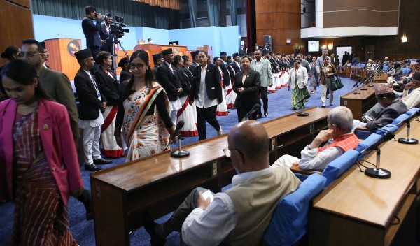 रास्वपा र राप्रपाद्वारा प्रतिनिधि सभा बैठक बहिष्कार