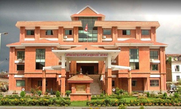 मेडिकल उपकरण खरिदमा भ्रष्टाचार : विशाल पण्डितसहित ७ जनाविरूद्ध मुद्दा