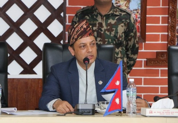 रुस जान व्यक्तिगत श्रम स्वीकृति खुला गरिएको छैन : श्रममन्त्री अर्याल