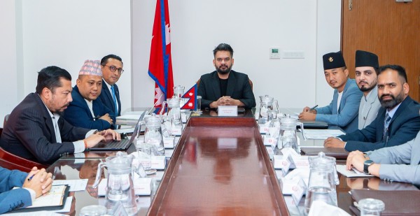 प्रधानमन्त्री र मन्त्रीहरूको सम्पत्ति विवरण सार्वजनिक, कसको कति ?