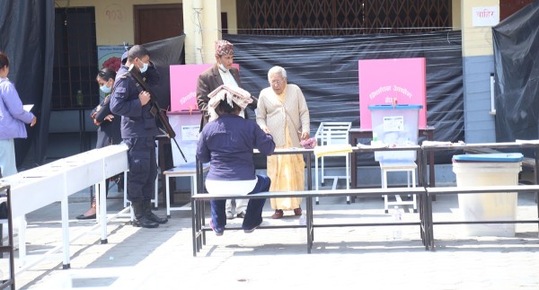 काठमाडौंका १० वटै निर्वाचन क्षेत्रमा आजै मतगणना थाल्ने तयारी