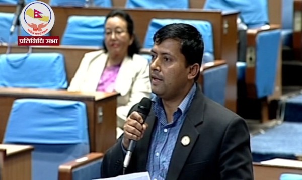 साउदी अरबमा अलपत्र परेका नेपालीको उद्धार गर्न माग