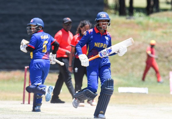 हङकङविरुद्ध नेपाल ६ विकेटले विजयी