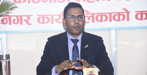 काठमाडौं महानगरका तत्कालीन प्रमुख प्रशासकीय अधिकृत परियारविरुद्ध भ्रष्टाचार मुद्दा