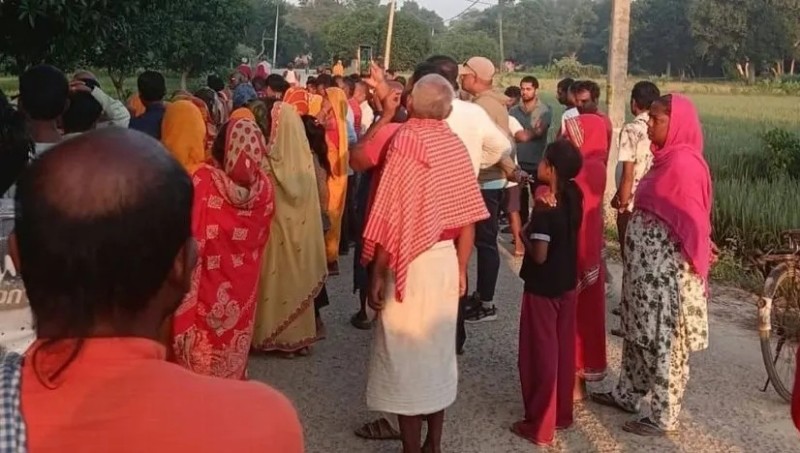 धनुषामा श्रीमान्–श्रीमती मृत फेला
