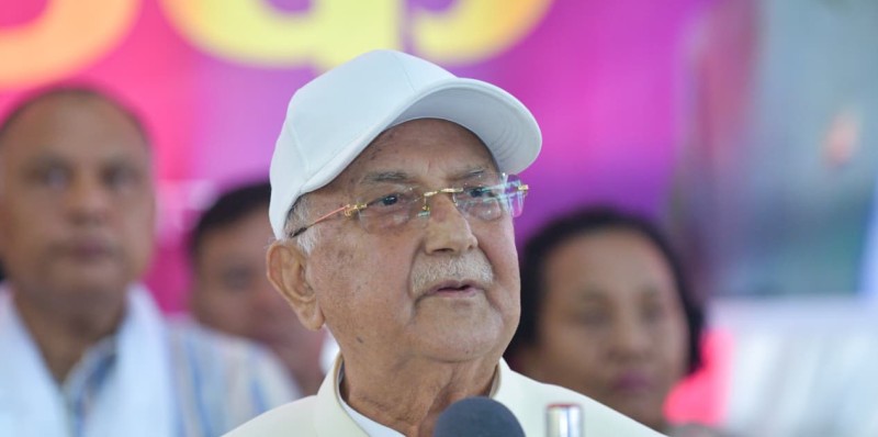 मादल बजाउन नजान्नेलाई मादल दिँदा राम्रो संगीत निस्कँदैन : ओली