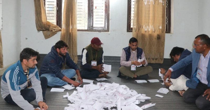 समानुपातिकतर्फ ५१ दलले कटाएनन् ‘थ्रेस होल्ड’