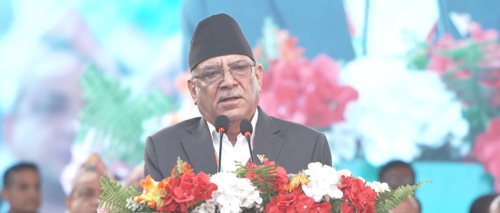 गगन थापाले कांग्रेसमा निरन्तरताको क्रमभंग गरे, अब देशको नेतृत्व गर्ने बाटोमा हिँड्नुस् : प्रचण्ड