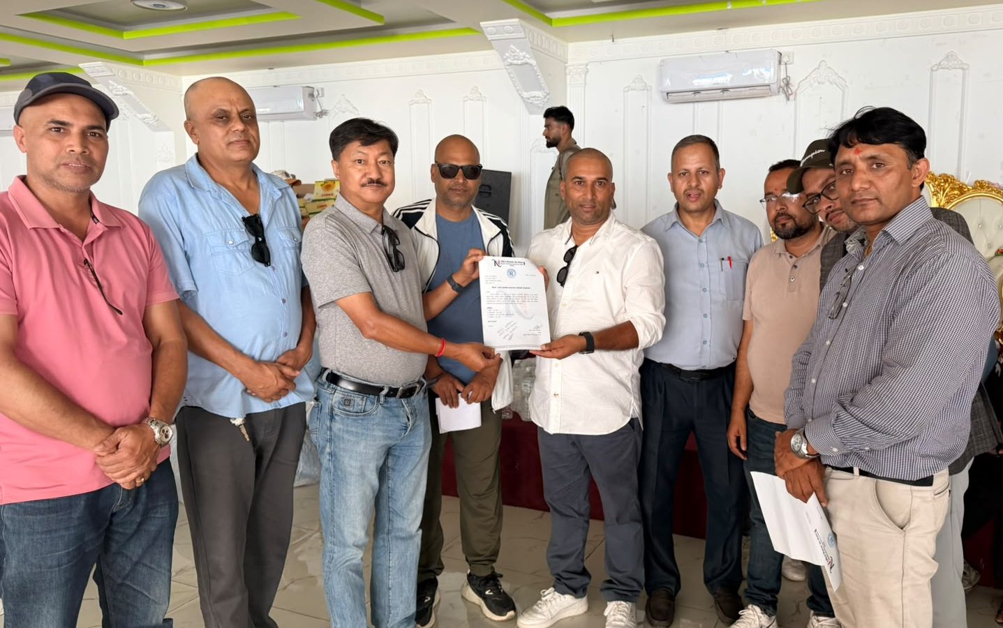 बाढीपीडितलाई राष्ट्रिय विज्ञापन संघको राहत सहयोग