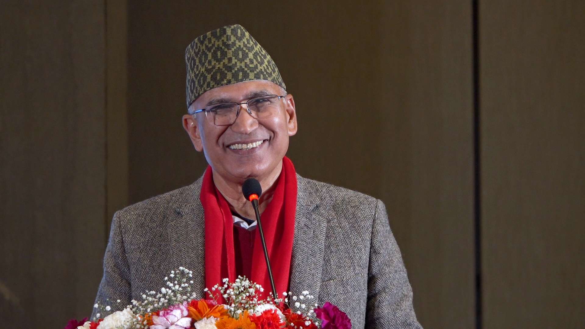 अर्थतन्त्रलाई बीमा क्षेत्रले महत्वपूर्ण योगदान पुर्याएको छ : अर्थमन्त्री पौडेल