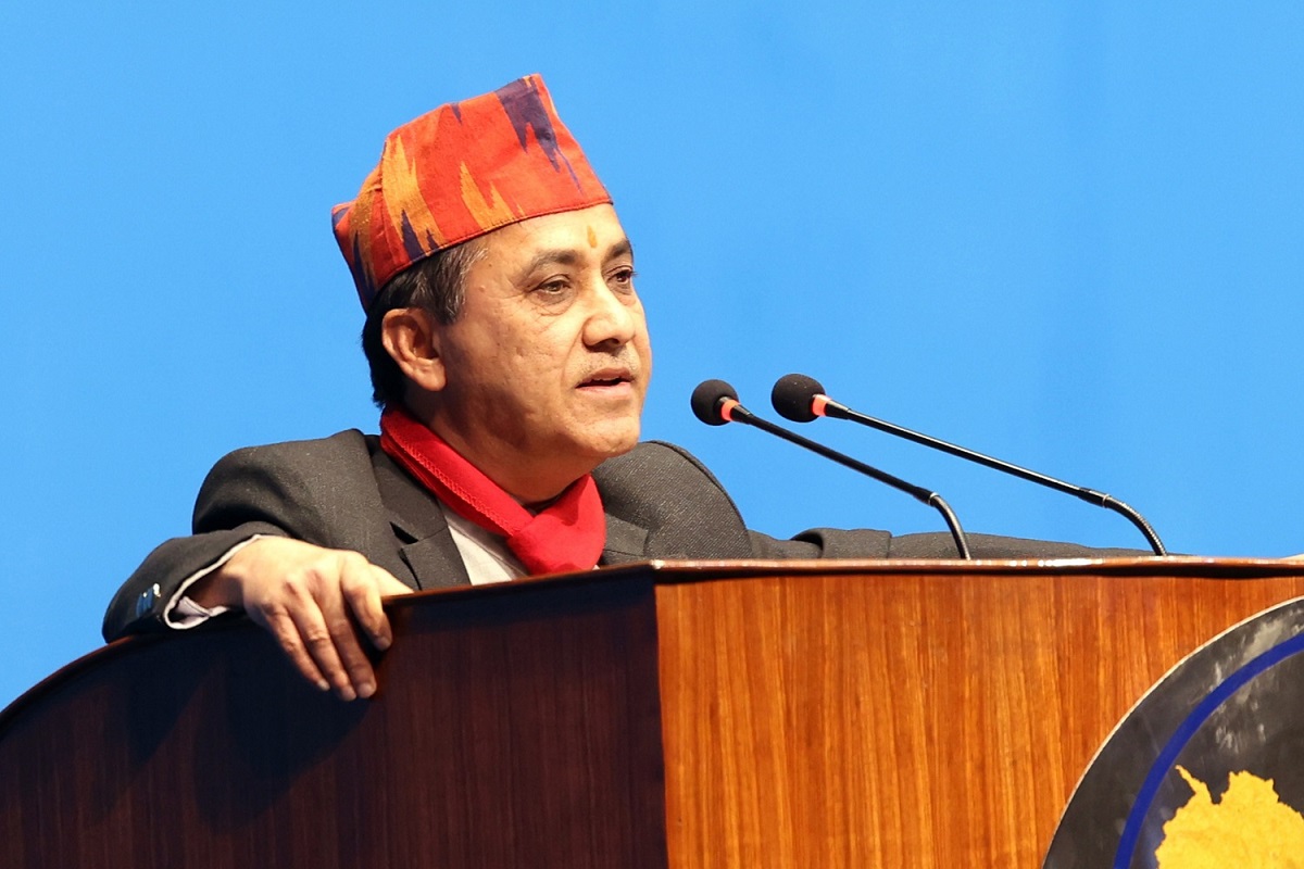 महामन्त्री शर्माको प्रश्न- 'डेढ वर्षमा प्रधानमन्त्रीले तीन पटक विश्वासको मत लिनुपर्ने कस्तो विश्वास हो'