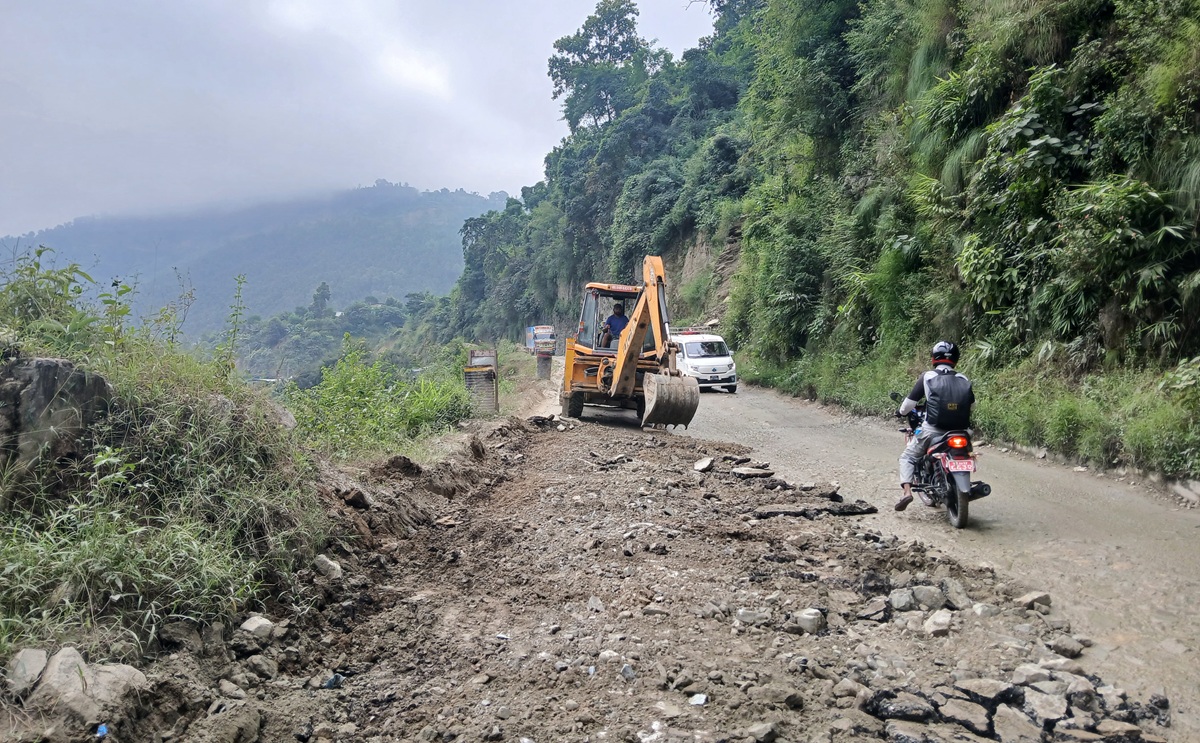 नागढुंगा-मलेखु खण्ड एक साताका लागि आंशिक बन्द हुने