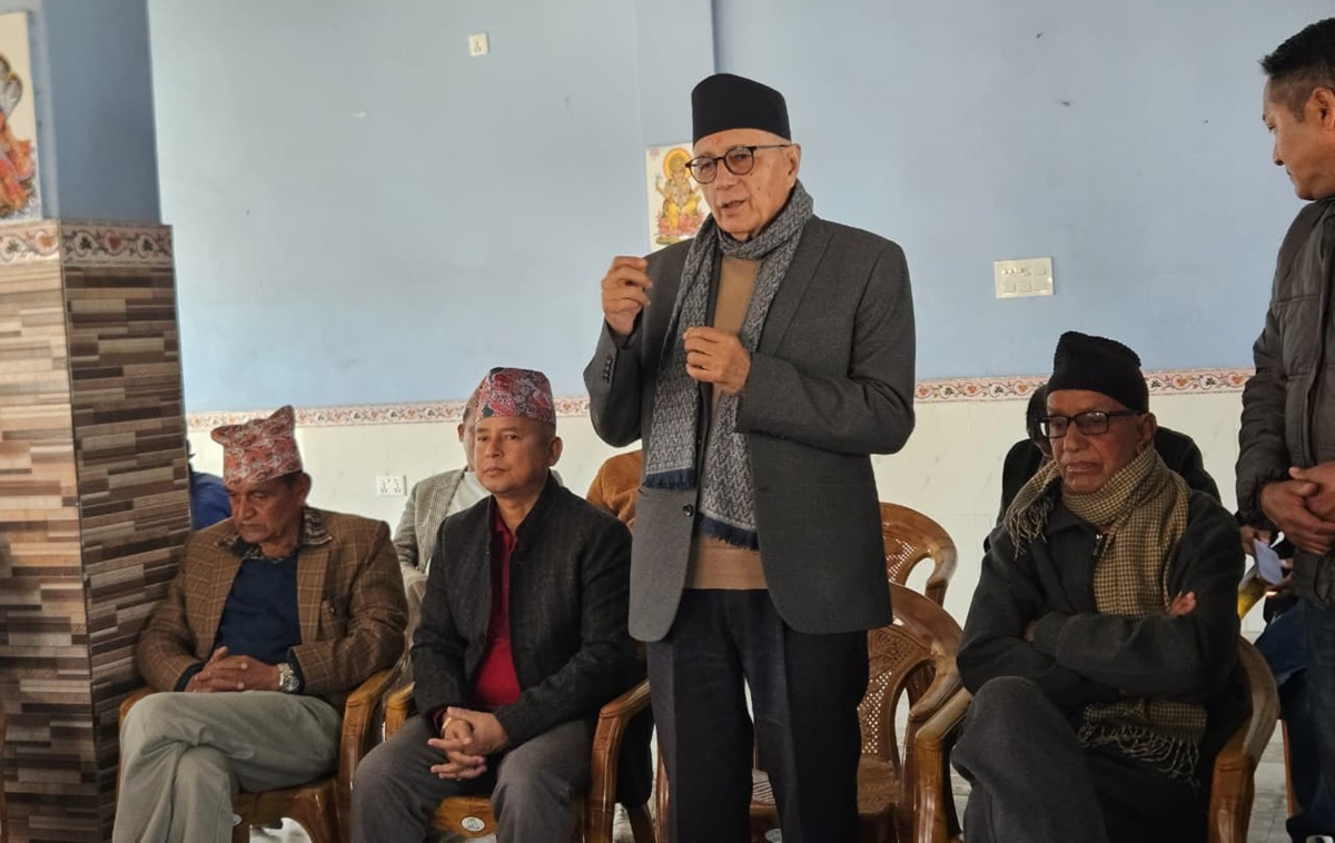 निर्वाचनको मिति कुरेर बसेका छौं, सरकारको तयारी हेर्दा आशंका छ : नेता डा. कोइराला