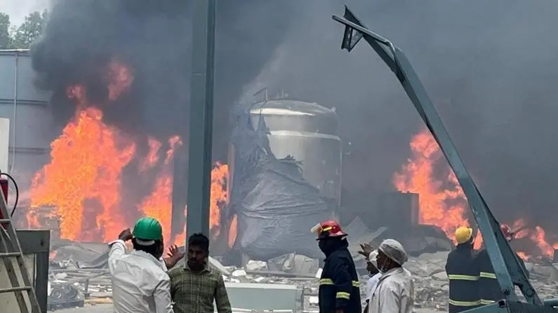 भारतको तेलंगानामा रासायनिक कारखानामा विस्फोट, कम्तीमा ३४ जनाको मृत्यु