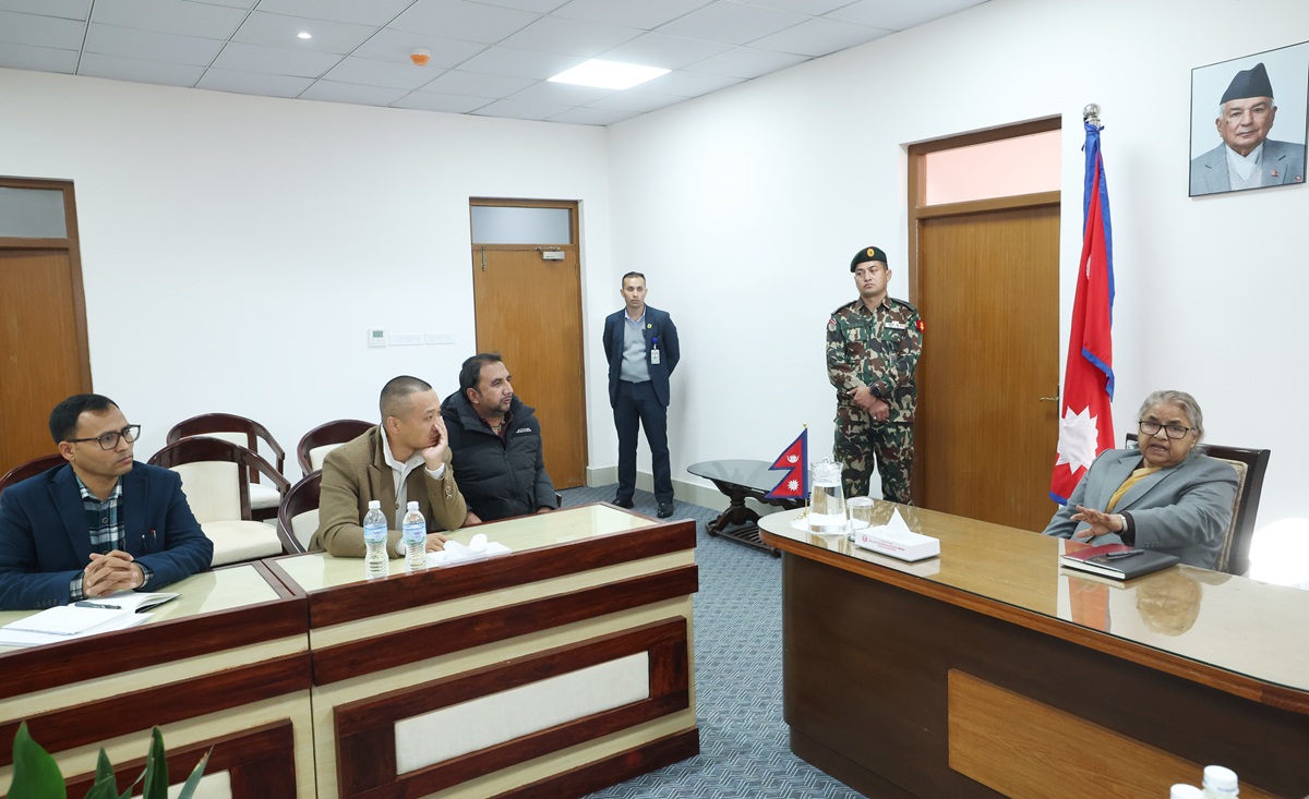 प्रधानमन्त्री कार्कीलाई सुदनको प्रश्न : जेनजी आन्दोलनकर्मीमाथि धरपकड किन ?